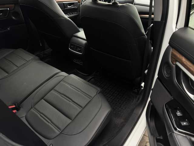 Honda CR-V 1.5l - Radiant Red M.